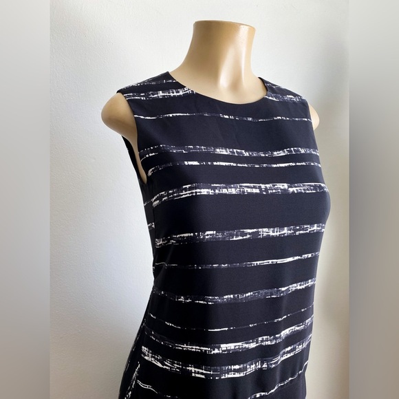 Vince Silk Drop Waist Black Dress Minimalist Artisan Modern Abstract Art Paint 2 - Picture 7 of 14